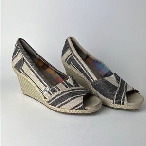 Toms Women's Black and Cream Espadrille Wedges